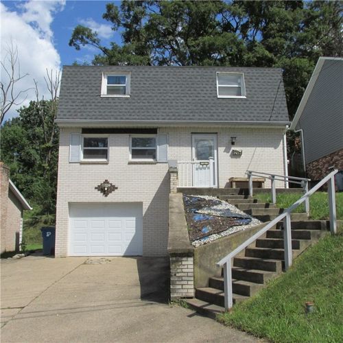 279 Richland Drive, Penn Hills, PA, 15235 | Card Image