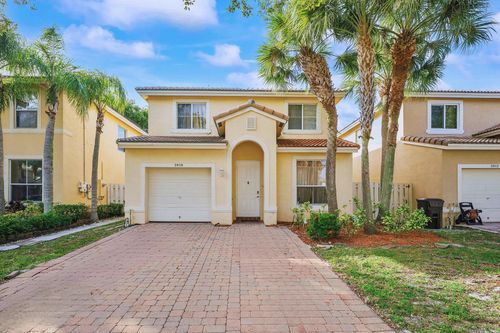 3958 Lake Tahoe Cir, West Palm Beach, FL, 33409-7880 | Card Image