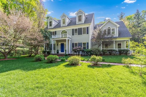 153 Walpole St, Dover, MA, 02030-1608 | Card Image