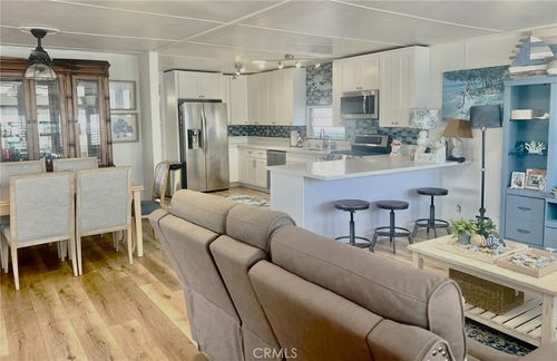 246 Bayside Way, Newport Beach, CA, 92660-6153 | Card Image