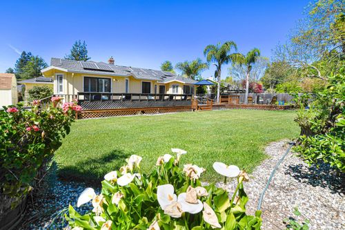 186 Barrio Way, Windsor, CA, 95492-9116 | Card Image