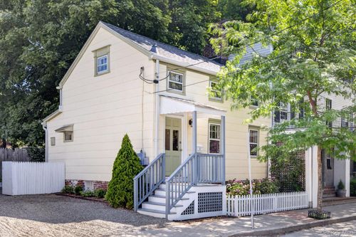 2 Kemble Ave, Cold Spring, NY, 10516-2903 | Card Image