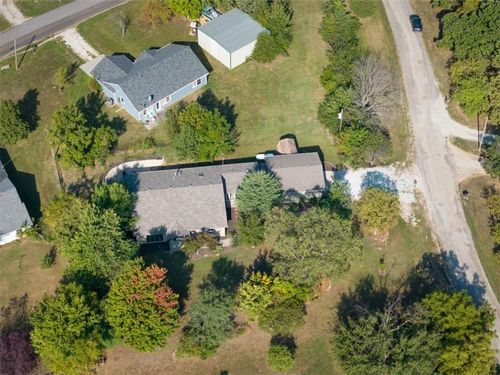 5183 Cherokee Ln, Mc Louth, KS, 66054-4167 | Card Image