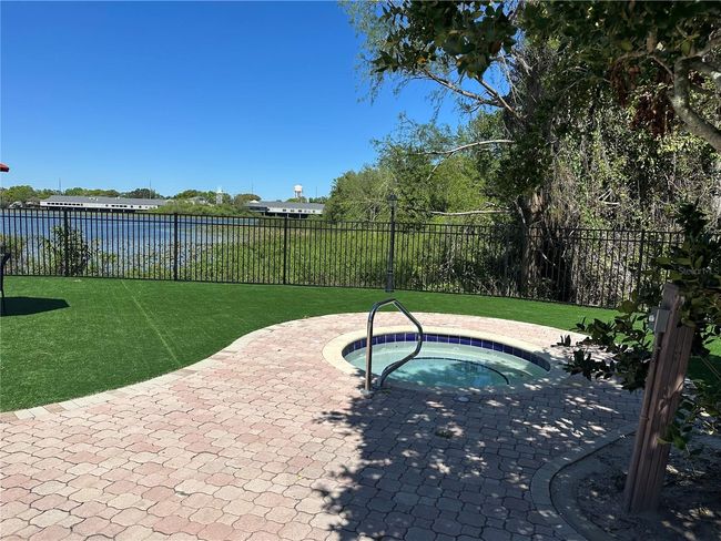 UNIT-105 - 238 Afton Sq, Condo with 1 bedrooms, 1 bathrooms and null parking in ALTAMONTE SPRINGS FL | Image 19