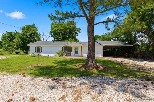 15760 County Road 1590, Ada, OK, 74820-0159 | Card Image