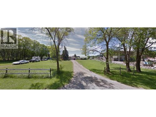 3687 Redecopp Rd, Lake Country, BC, V4V1X5 | Card Image