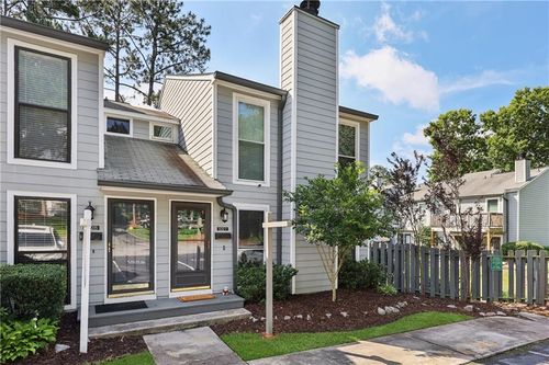 1027 Riverbend Club Dr Se, Atlanta, GA, 30339-2803 | Card Image