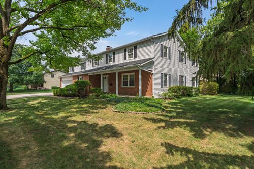 4260 Reedbury Ln, Upper Arlington, OH, 43220-3978 | Card Image