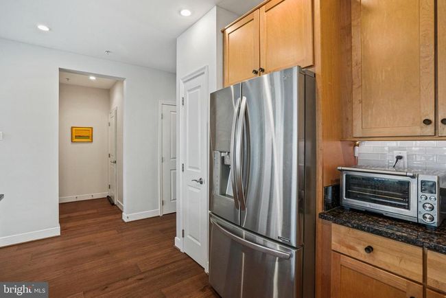 APT-104C - 1811 14 Th St N, Condo with 2 bedrooms, 3 bathrooms and null parking in ARLINGTON VA | Image 9