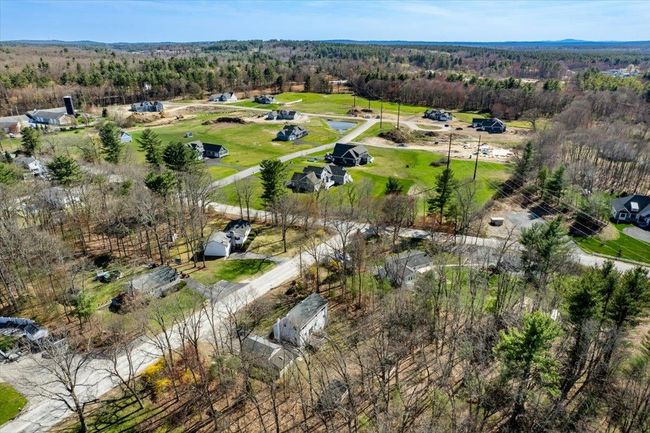 4 Fuller Dr, House other with 4 bedrooms, 2 bathrooms and null parking in Hudson NH | Image 32