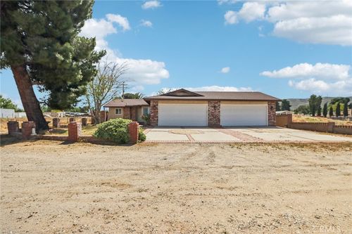 5209 W Avenue A8, Lancaster, CA, 93536 | Card Image