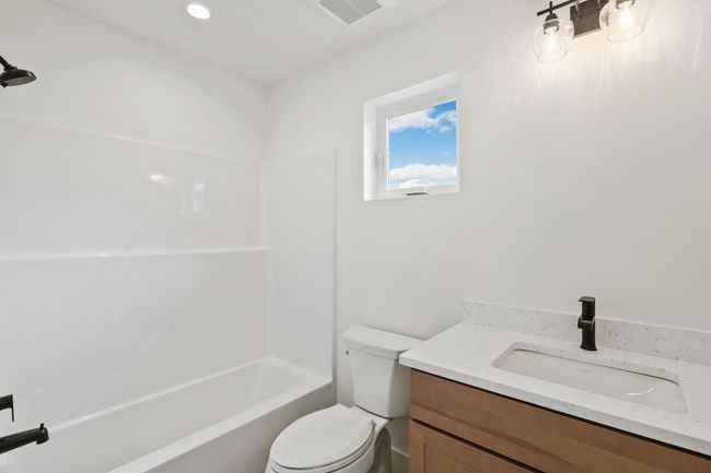 602 Holstein Way, Townhouse with 3 bedrooms, 3 bathrooms and null parking in Kalispell MT | Image 24