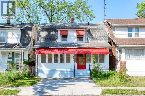 361 Josephine Ave, Windsor, ON, N9B2K9 | Card Image