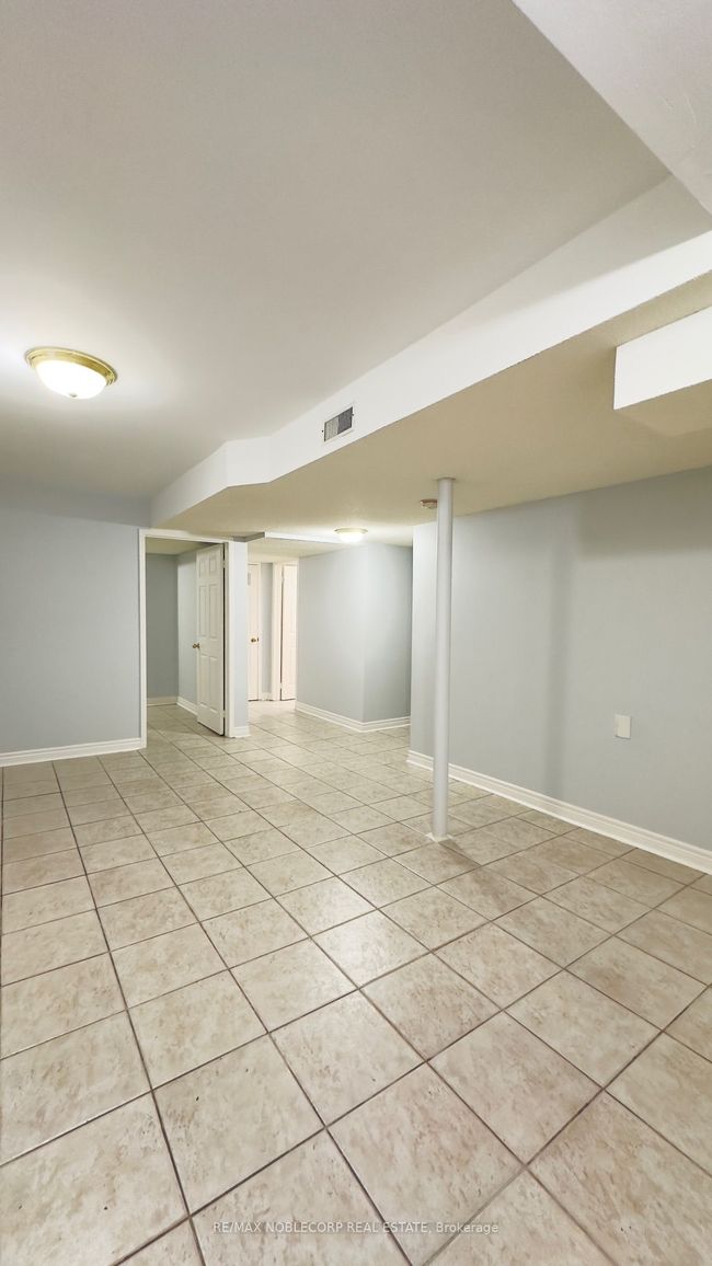 188 View Crt North, House other with 1 bedrooms, 1 bathrooms and 2 parking in Vaughan ON | Image 13