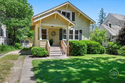 285 Forest Ave, Glen Ellyn, IL, 60137-5301 | Card Image