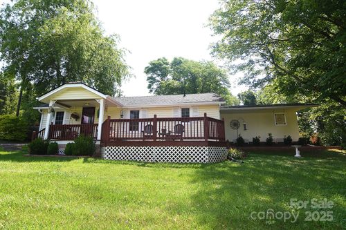 19 Mingus St, Canton, NC, 28716-3547 | Card Image