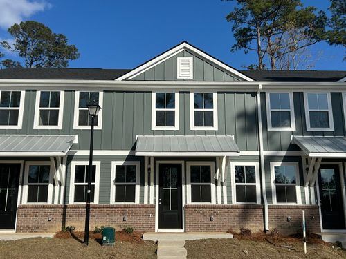 481 Martins Creek Blvd, Summerville, SC, 29485-5555 | Card Image