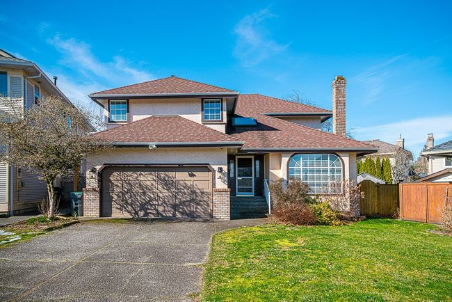 21375 85 Court, House other with 5 bedrooms, 2 bathrooms and 6 parking in Langley BC | Image 1