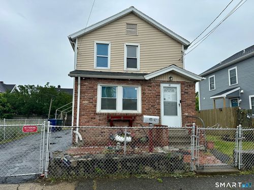 62 Clifford St, Bridgeport, CT, 06607-1604 | Card Image