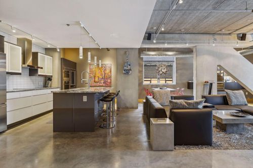 unit-202-345 6th Ave N, Minneapolis, MN, 55401-1758 | Card Image