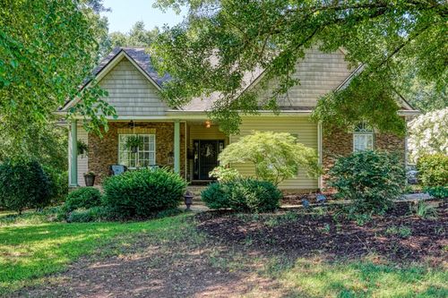 305 Swamp Fox Rd, Spartanburg, SC, 29306-6527 | Card Image