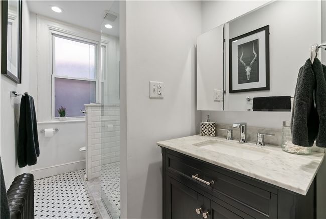 240 Edmond St, House other with 3 bedrooms, 2 bathrooms and null parking in Bloomfield PA | Image 20