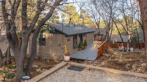 875 Santa Barbara Ave, Sugarloaf, CA, 92386-9777 | Card Image