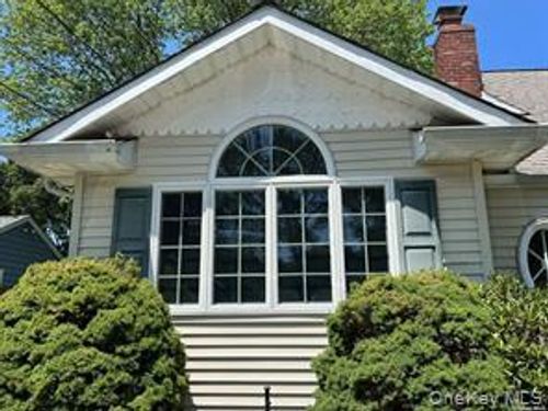 4 Orton Dr, E Northport, NY, 11731-3620 | Card Image