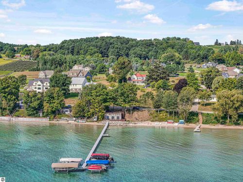 15393 Old Bluff Trl, Traverse City, MI, 49686-8192 | Card Image