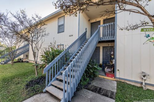 apt-6-1634 W Woodlawn Ave, San Antonio, TX, 78201-5469 | Card Image
