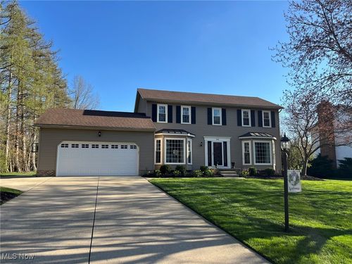 746 Ashbrooke Way, Hudson, OH, 44236-1277 | Card Image