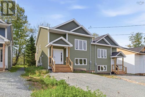 49 Pine Hill Dr, Elmsdale, NS, B2S1G8 | Card Image