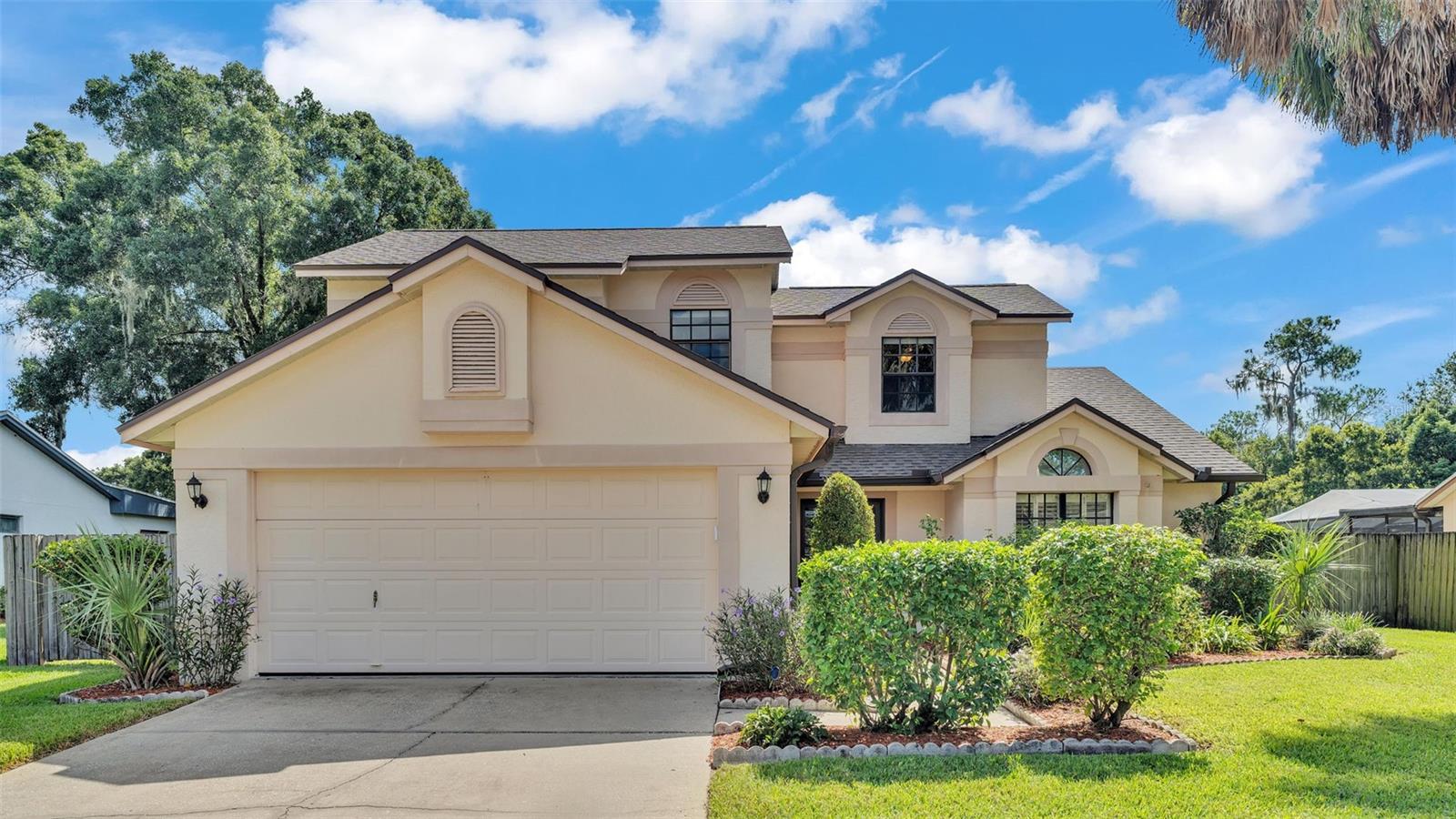 Horseshoe Dr, Plant City, FL 33566