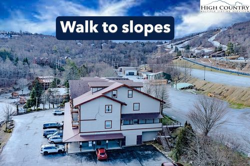 apt-207-1005 Beech Mountain Pkwy, Beech Mountain, NC, 28604-7450 | Card Image