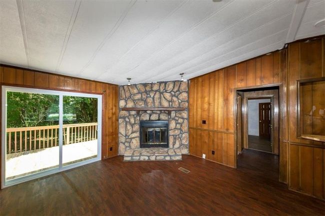 2017 S Deshon Rd, House other with 3 bedrooms, 2 bathrooms and 2 parking in lithonia GA | Image 8
