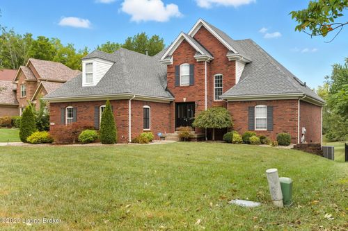 4707 Redbud Forest Pl, Louisville, KY, 40245-2110 | Card Image
