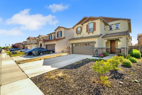 818 Stickney Way, Oakley, CA, 94561-1010 | Card Image