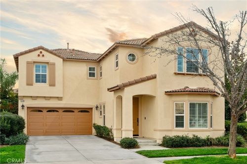 4140 Garvey Way, Riverside, CA, 92501-4324 | Card Image