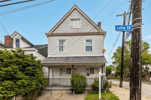 17 Lelia St, Mt Washington, PA, 15211-2226 | Card Image