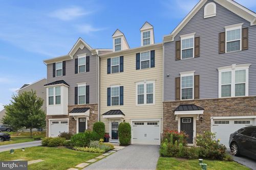 160 Mulberry Dr, MALVERN, PA, 19355-1944 | Card Image