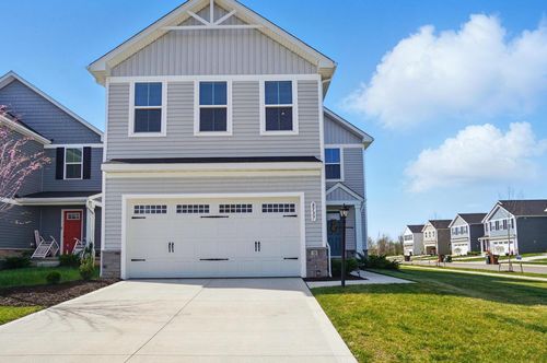 8537 Greengate Blvd, Canal Winchester, OH, 43110-3557 | Card Image