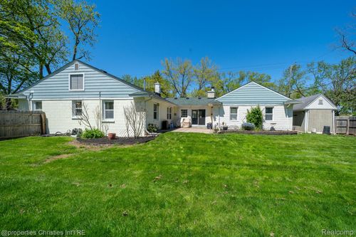 30160 Marshall St, Southfield, MI, 48076-7605 | Card Image