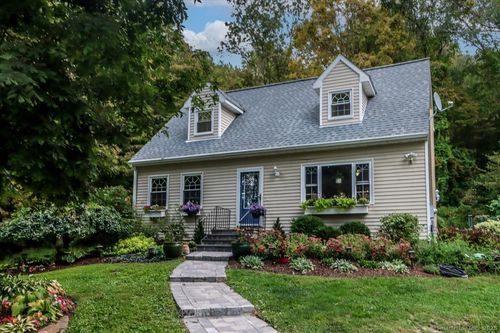 18 Mountain View Rd, Kent, CT, 06757-1239 | Card Image