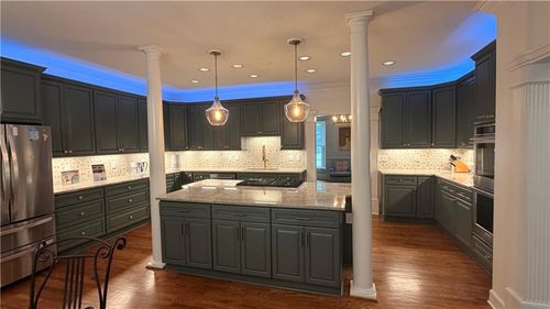 345 W Berwicke Common Ne, Atlanta, GA, 30342 | Card Image