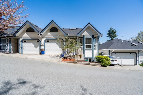27 - 1560 Prince Street, Townhouse with 3 bedrooms, 2 bathrooms and 1 parking in Port Moody BC | Card Image