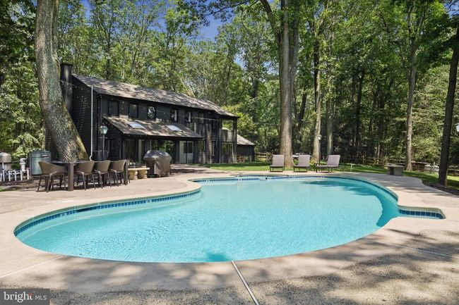 5653 Private Rd, House other with 3 bedrooms, 3 bathrooms and null parking in DOYLESTOWN PA | Image 29