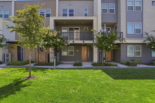 6583 Vision Ct, San Jose, CA, 95119-1771 | Card Image