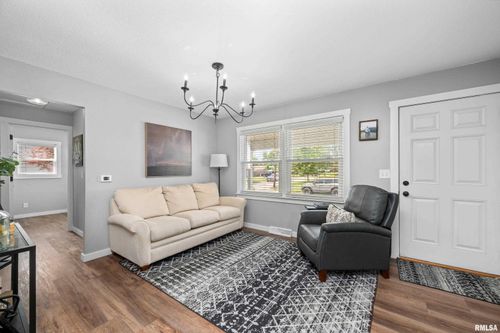 3503 Clover Hills Dr, Bettendorf, IA, 52722-2509 | Card Image