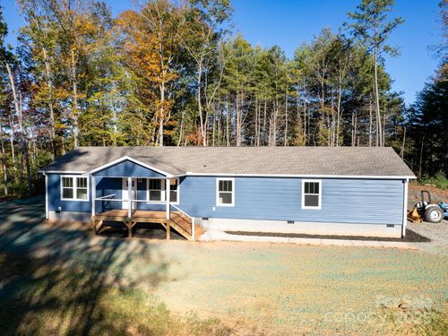 262 Appalachian Way, Mars Hill, NC, 28754-1069 | Card Image