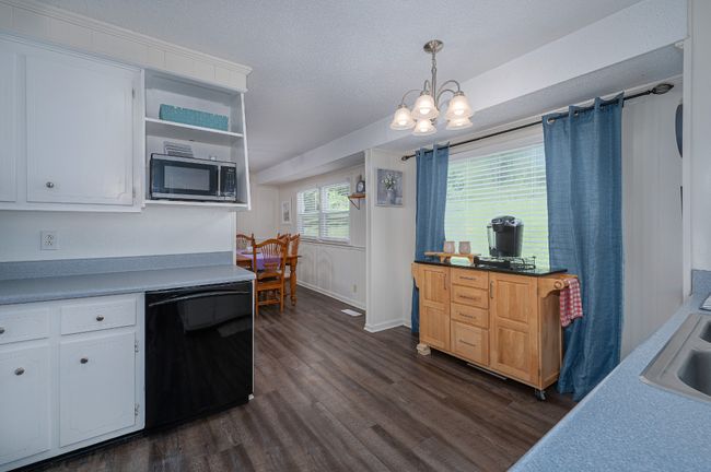 332 Old Dunbar Cave Rd, House other with 3 bedrooms, 2 bathrooms and null parking in Clarksville TN | Image 8
